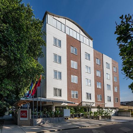 Hotel Ms Chipichape Plus Cali Bagian luar foto