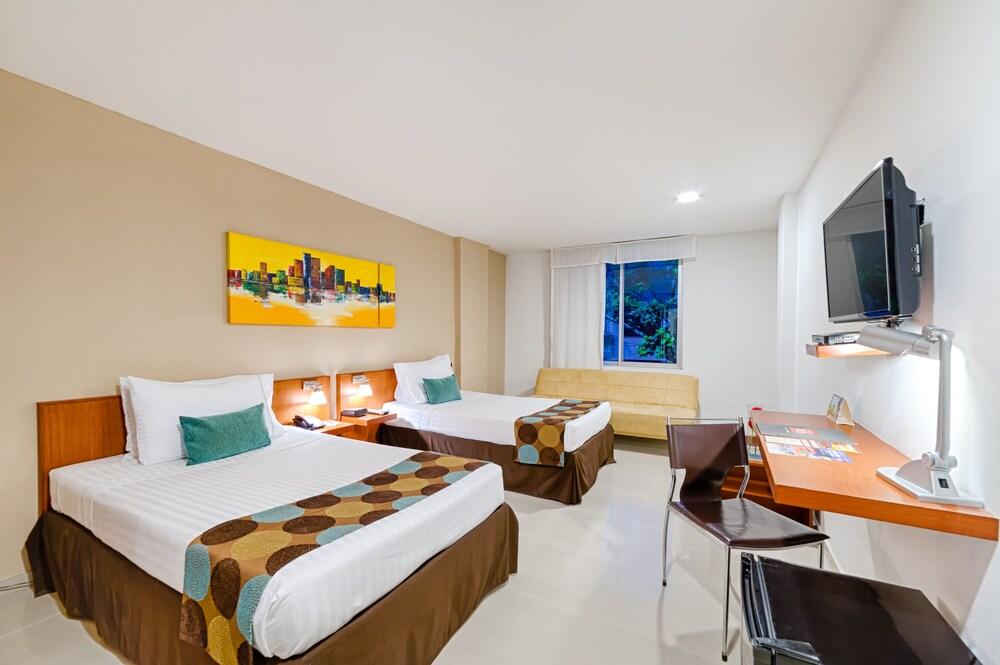 Hotel Ms Chipichape Plus Cali Bagian luar foto