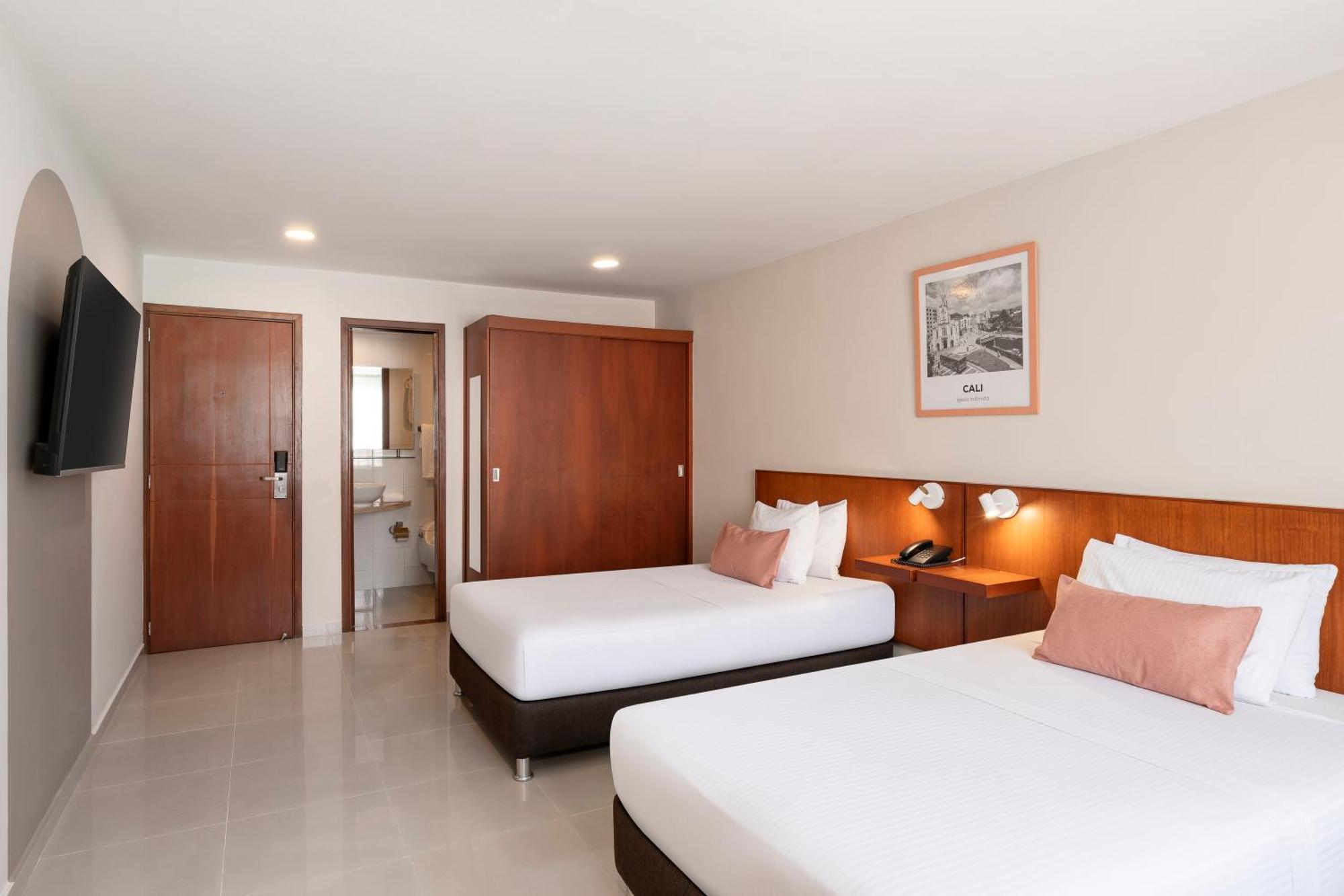 Hotel Ms Chipichape Plus Cali Bagian luar foto