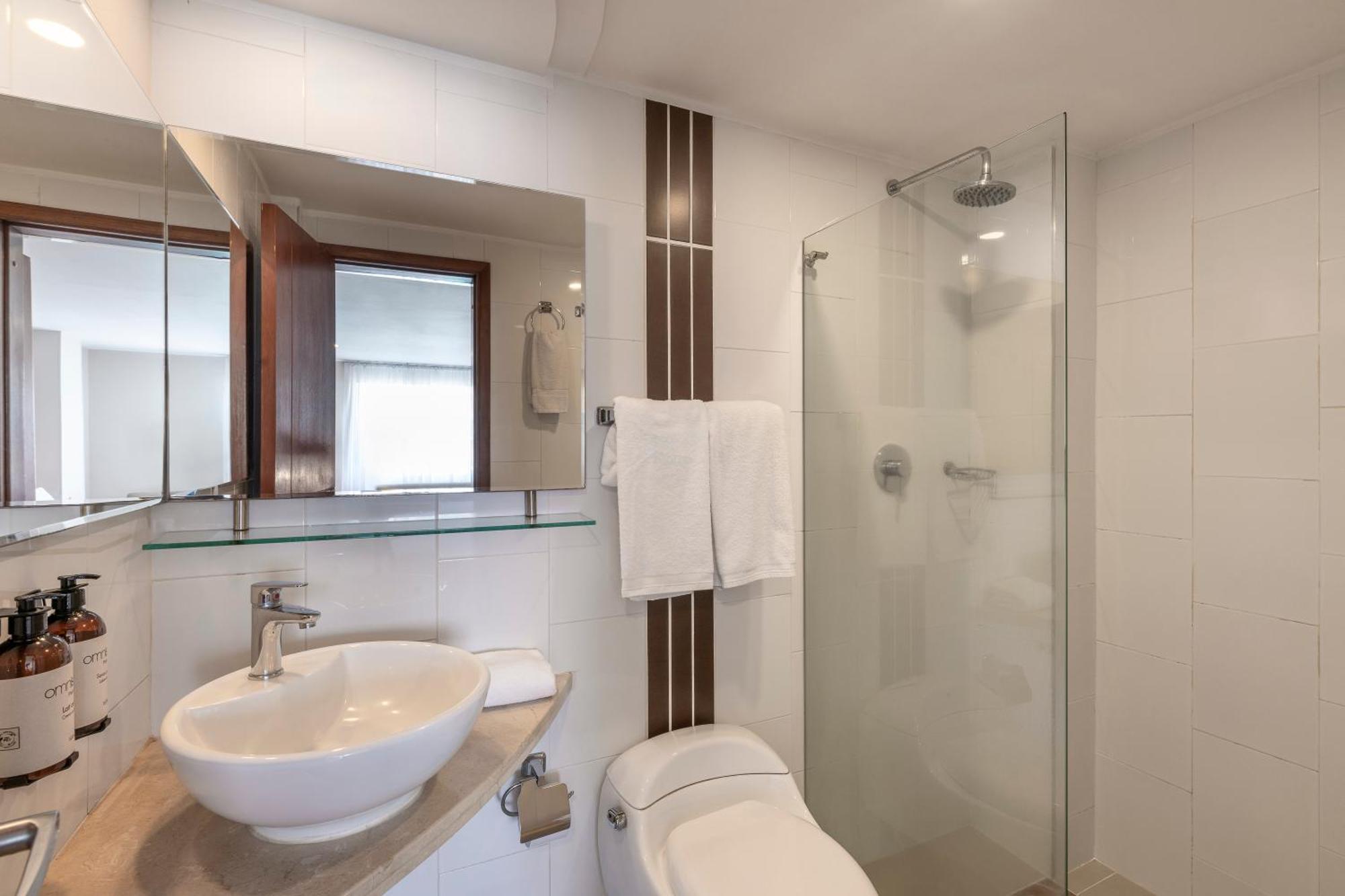 Hotel Ms Chipichape Plus Cali Bagian luar foto