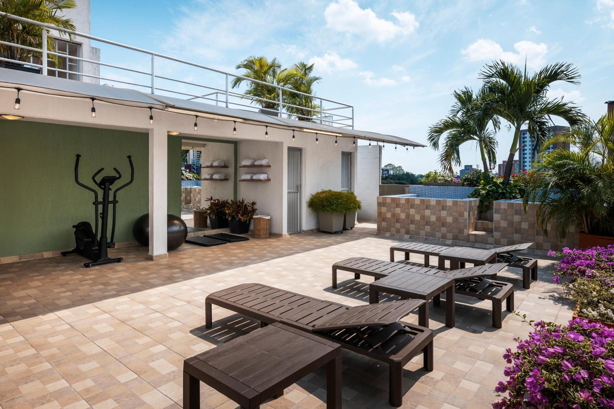 Hotel Ms Chipichape Plus Cali Bagian luar foto