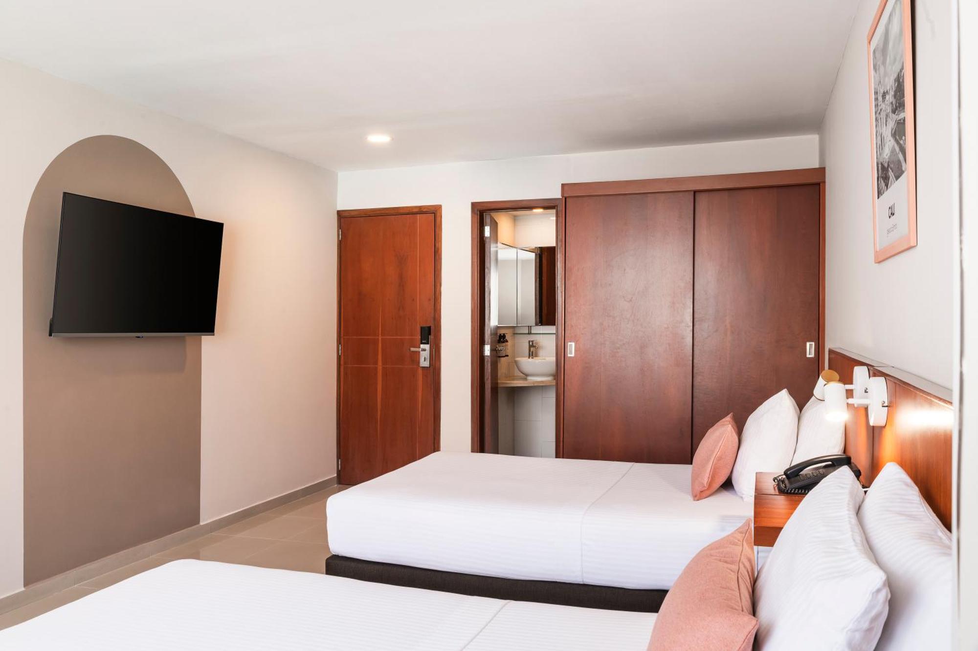 Hotel Ms Chipichape Plus Cali Bagian luar foto